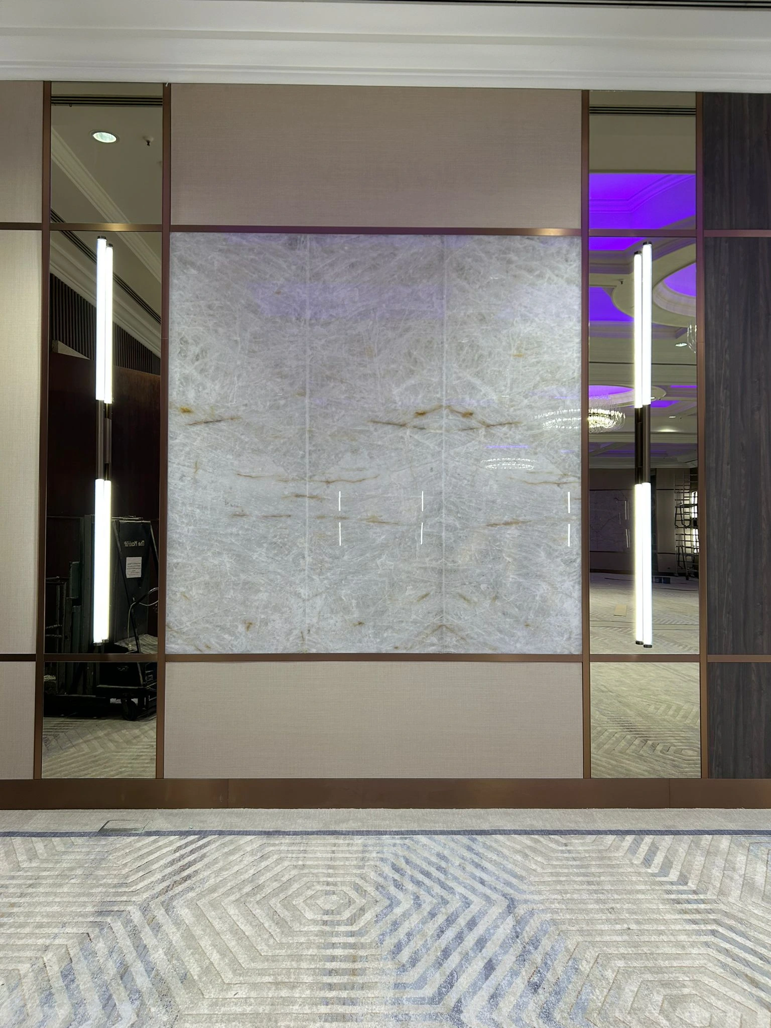 Nameštaj po meri – zidne obloge i pregradna vrata u Hyatt Regency Belgradeu, prikaz 56