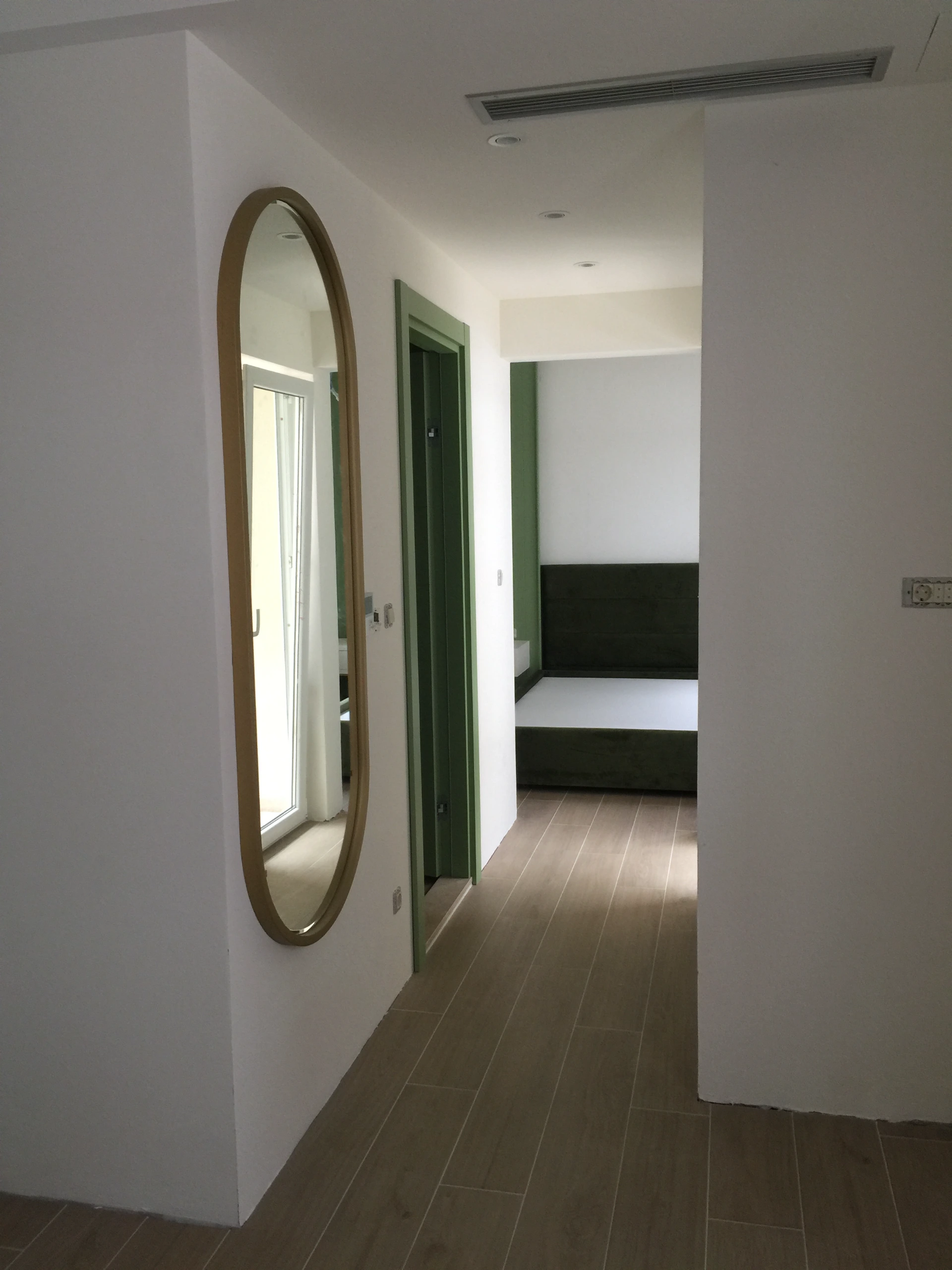 Namestaj po meri za mali hotel u Budvi - soba i ugradni elementi 18