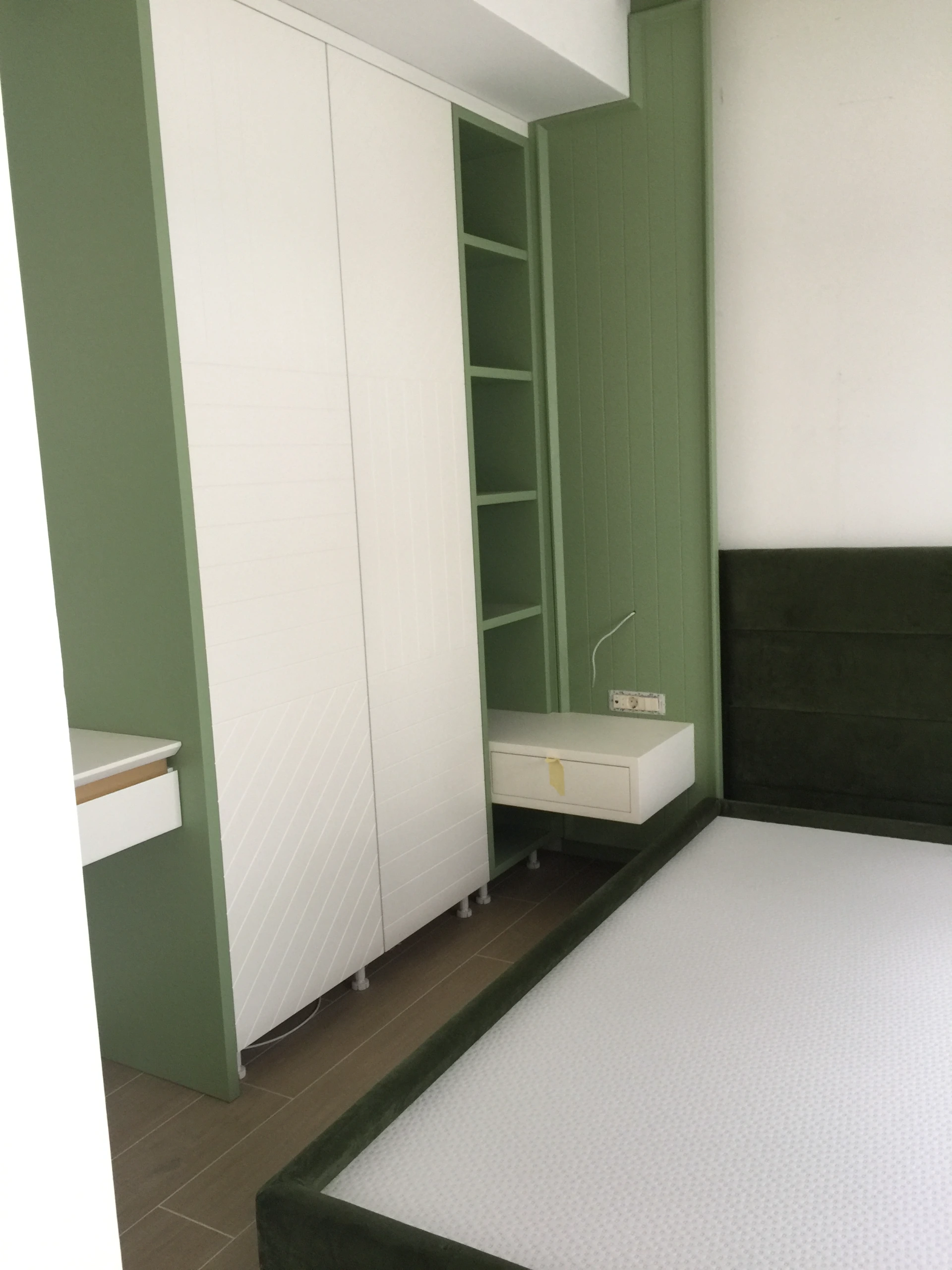 Namestaj po meri za mali hotel u Budvi - soba i ugradni elementi 21