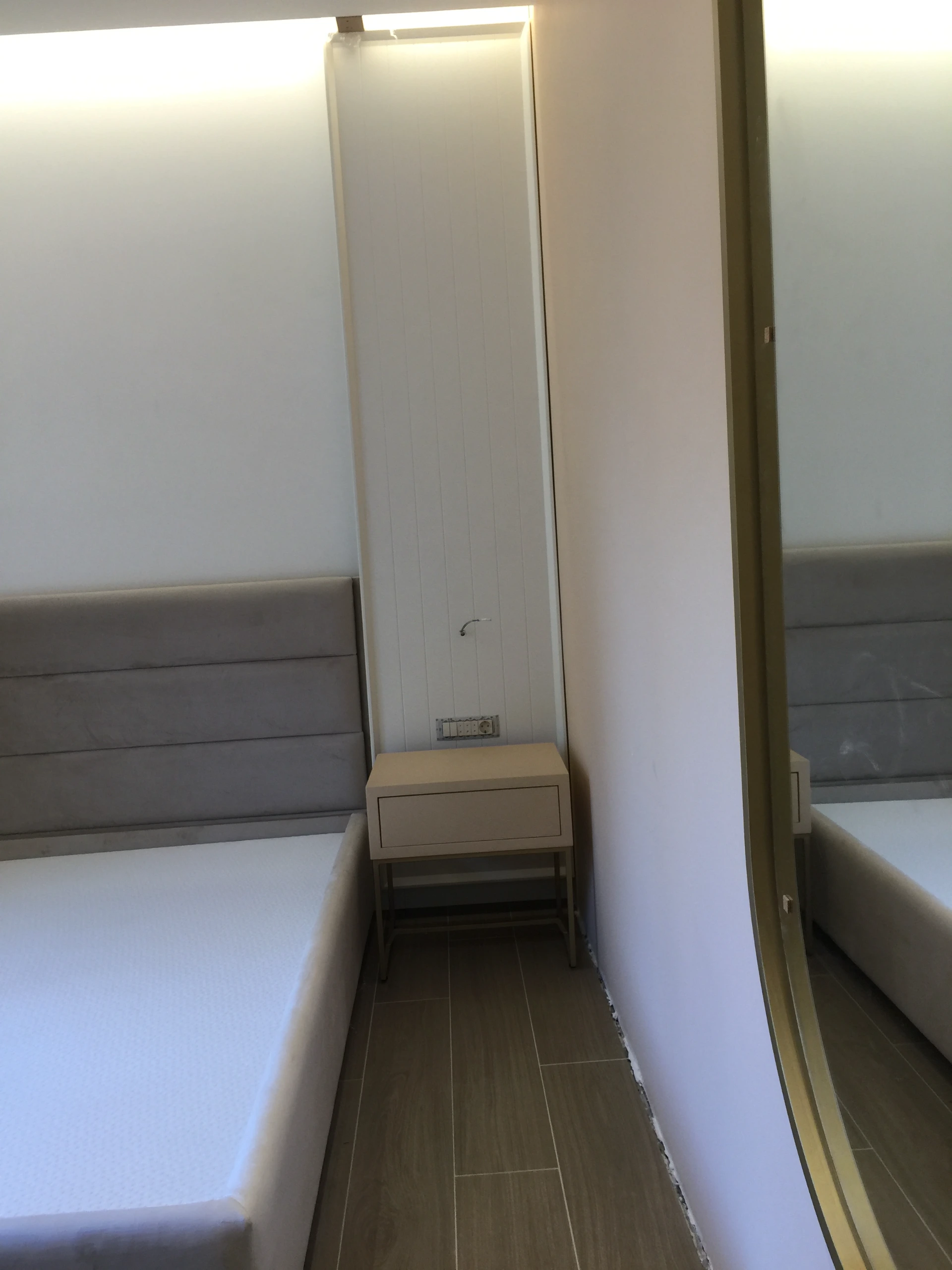 Namestaj po meri za mali hotel u Budvi - soba i ugradni elementi 27