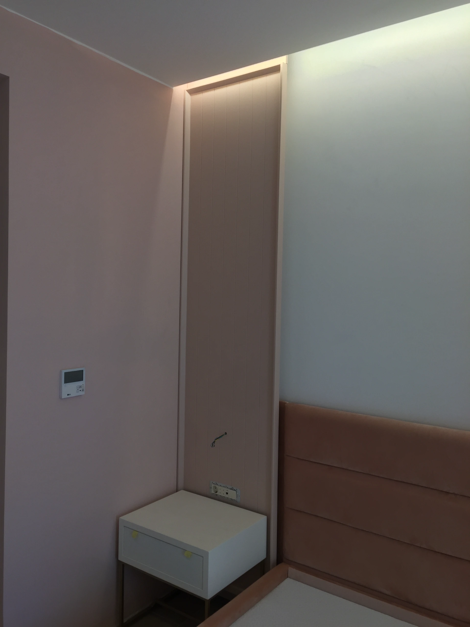 Namestaj po meri za mali hotel u Budvi - soba i ugradni elementi 34