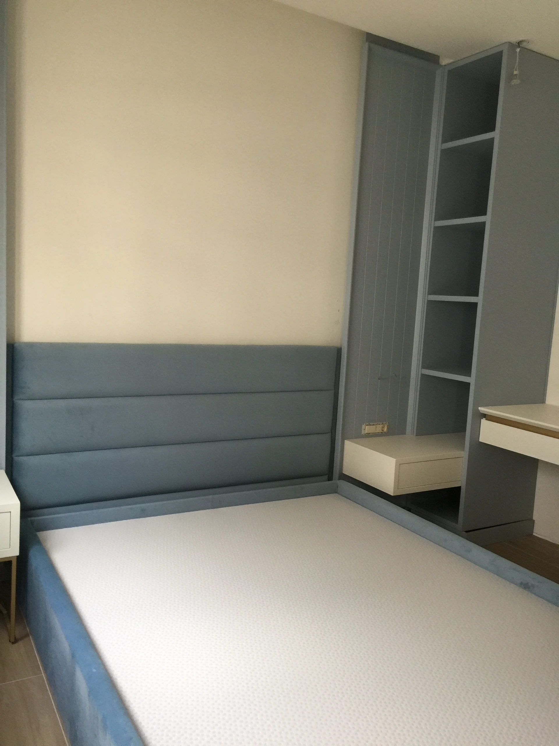 Namestaj po meri za mali hotel u Budvi - soba i ugradni elementi 49