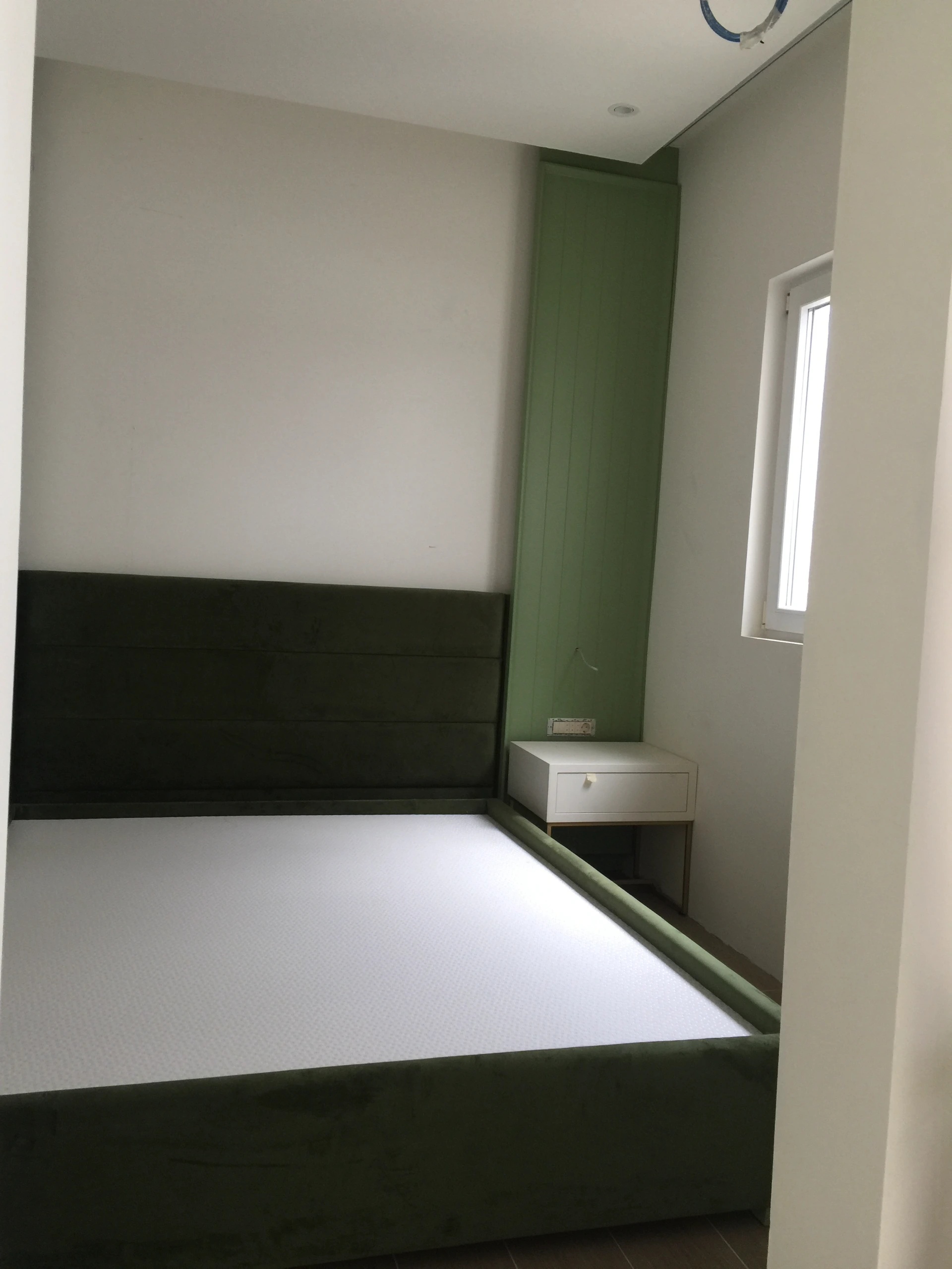Namestaj po meri za mali hotel u Budvi