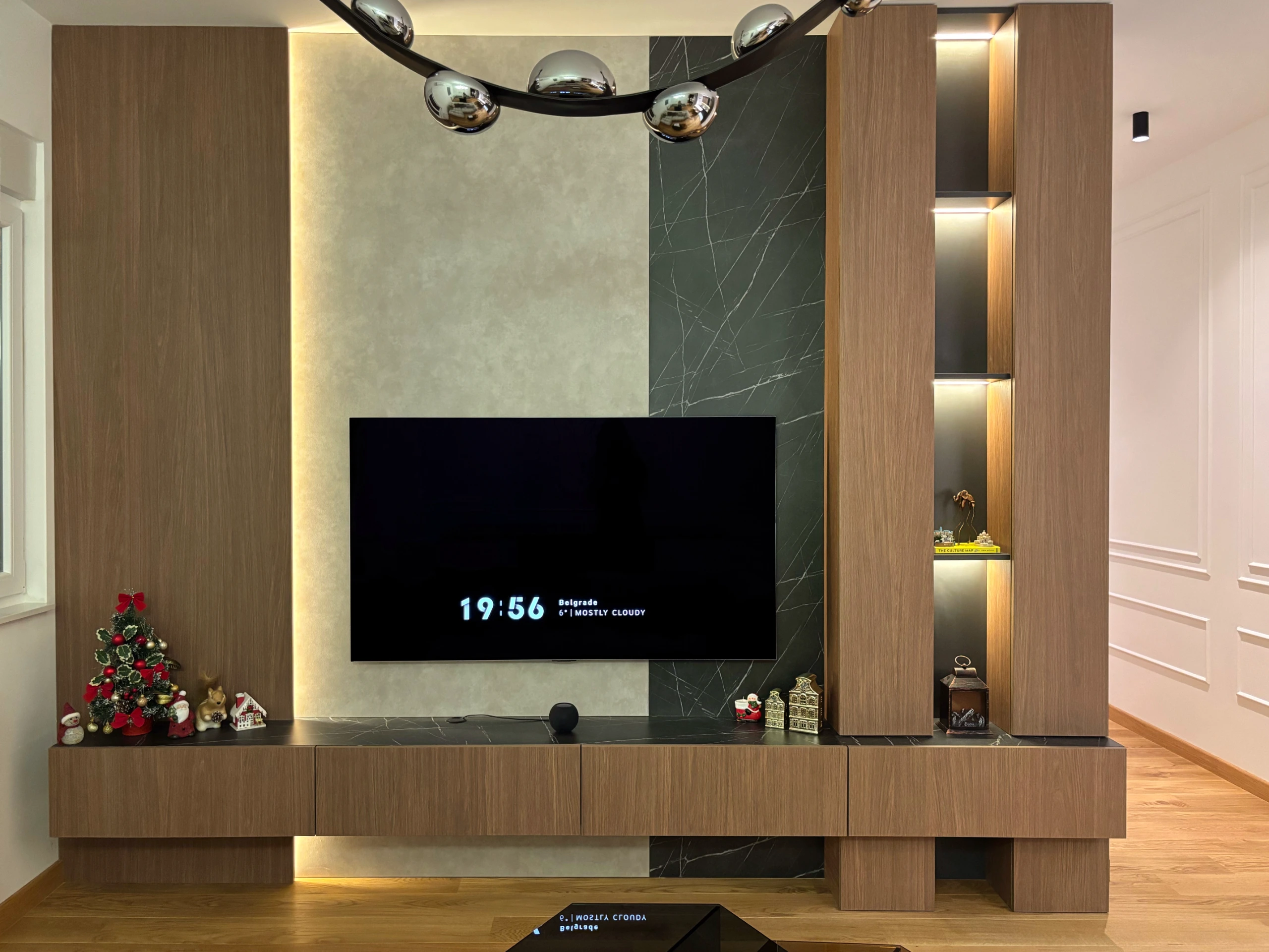 TV komoda po meri