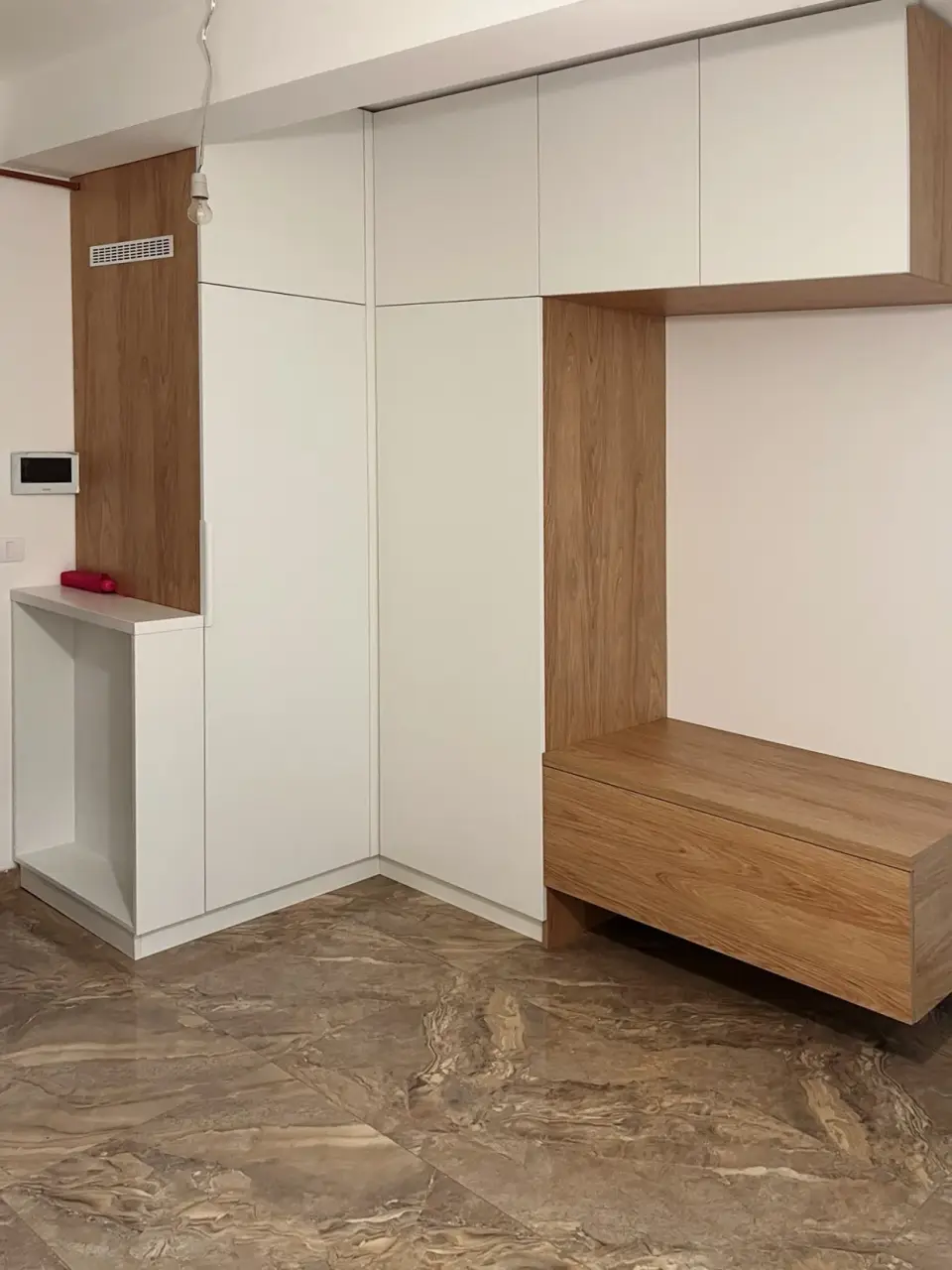 Plakari po meri za hodnik 0 - Akcent Nameštaj